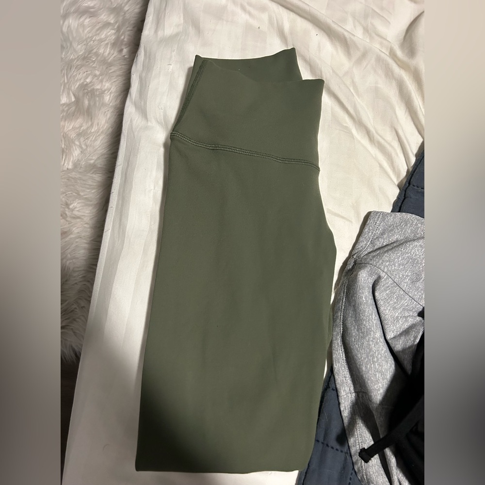 Alo yoga leggings